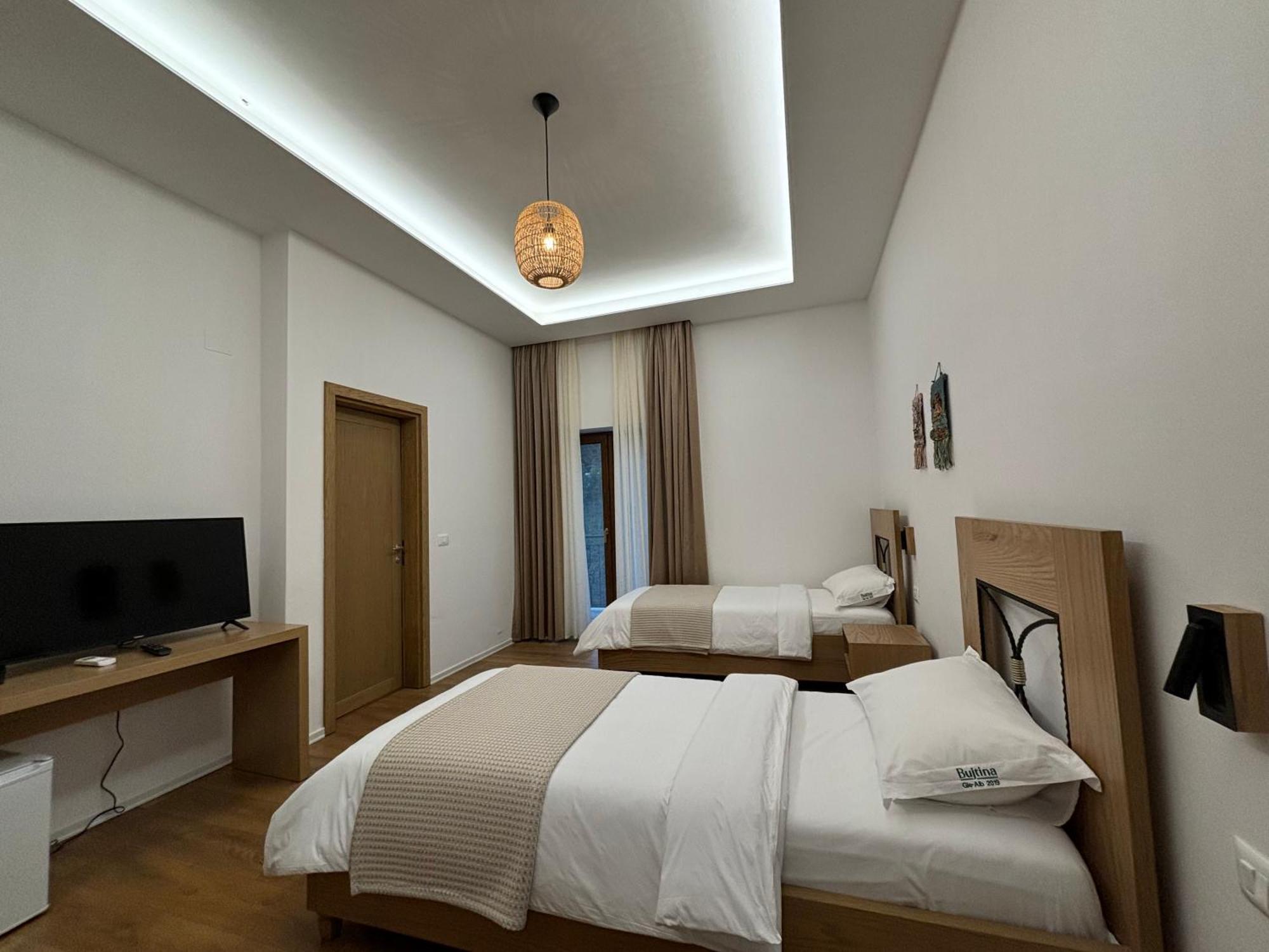 Gle-Alb Agrotourism Hotel Tepelene Exterior foto